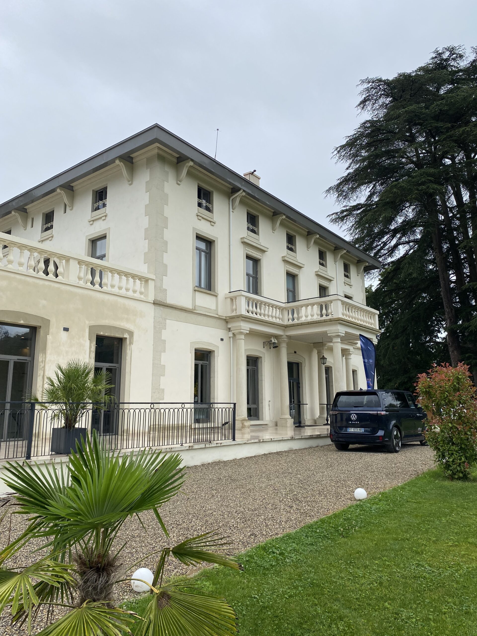 château 9